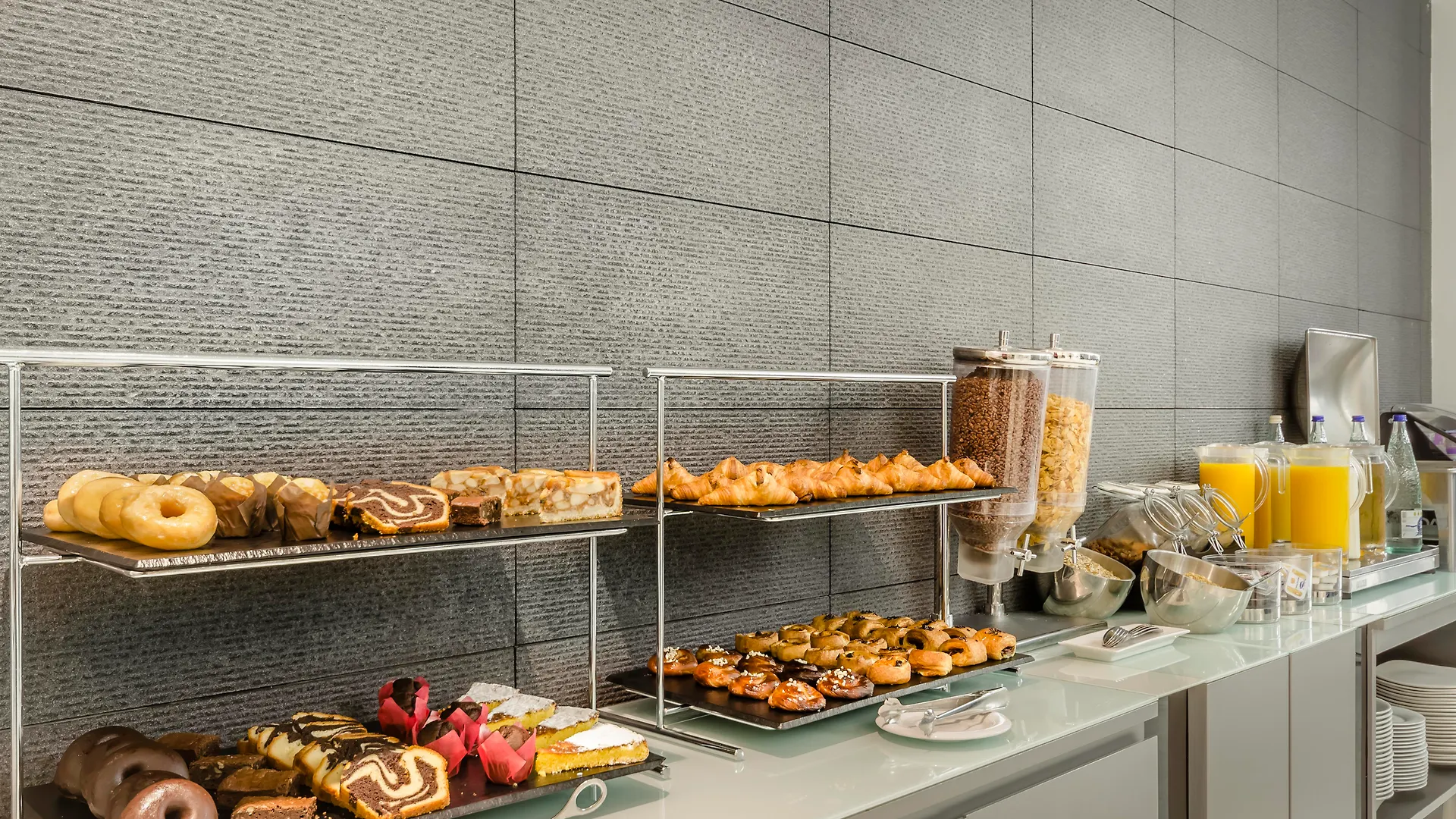 Ikonik Lex Hotel L'Hospitalet de Llobregat Spain